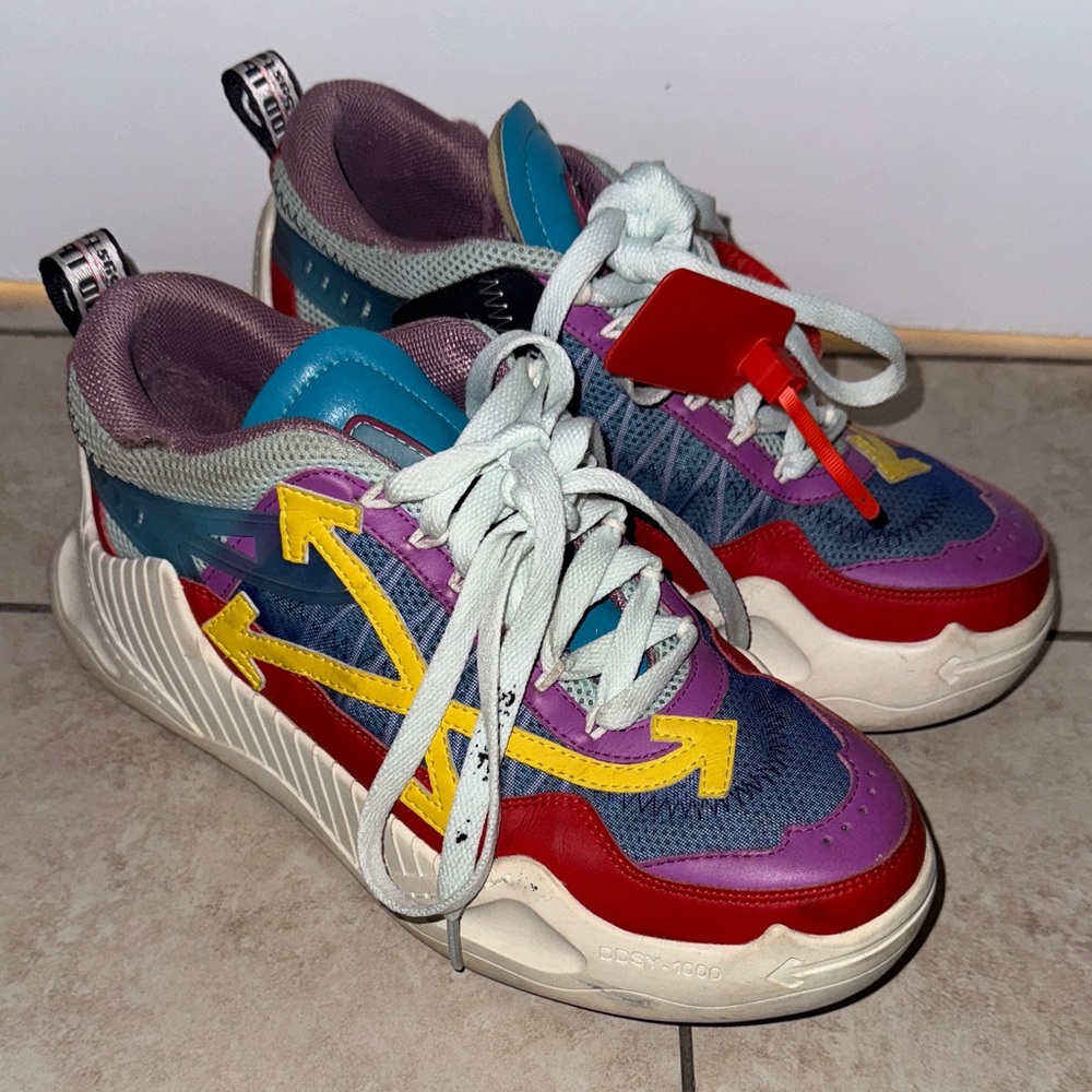 Offwhite Sneakers - image 4